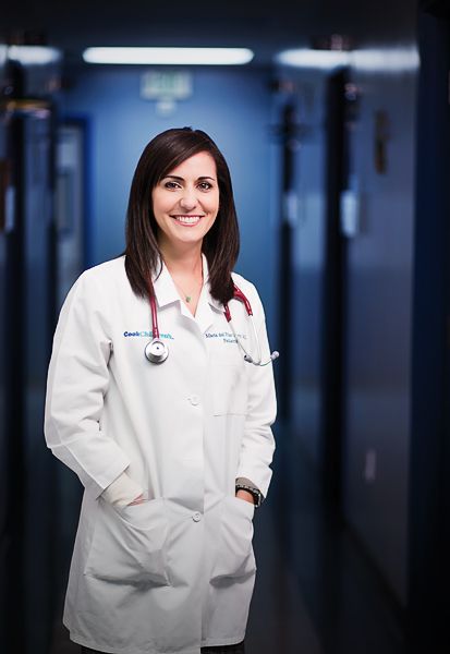 Dr. Élodie Lefebvre